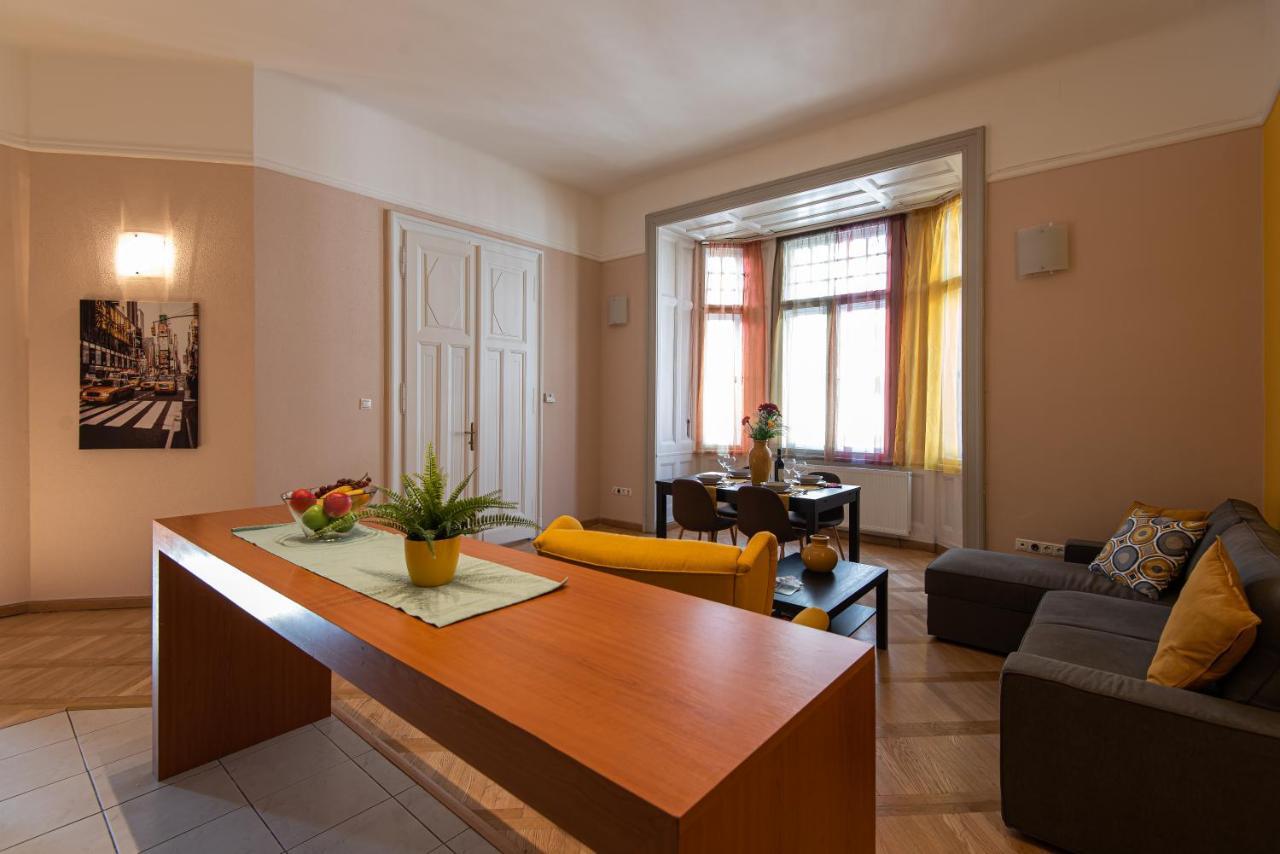 Patrik'S Budapest Center Apartment Exteriör bild